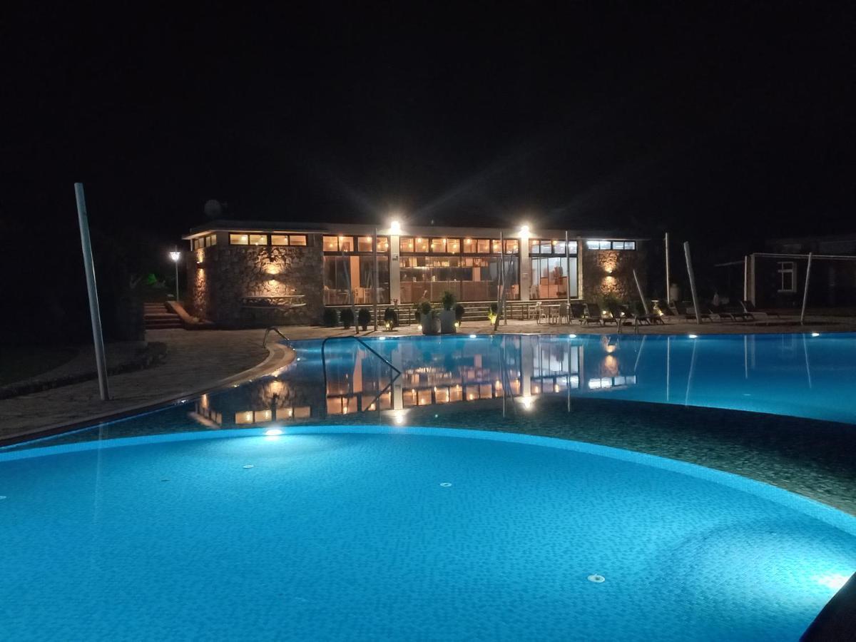 Boutique Seafront Apartment Agios Amvrosios  Экстерьер фото